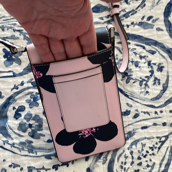 Kate Spade Phone Crossbody - Picture 6 of 11
